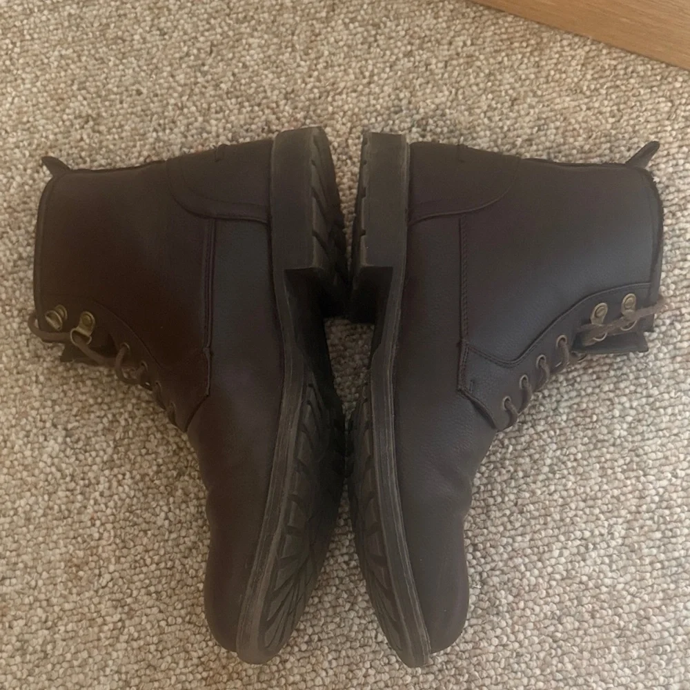 Men's Brown Leather Lace-Up Boots